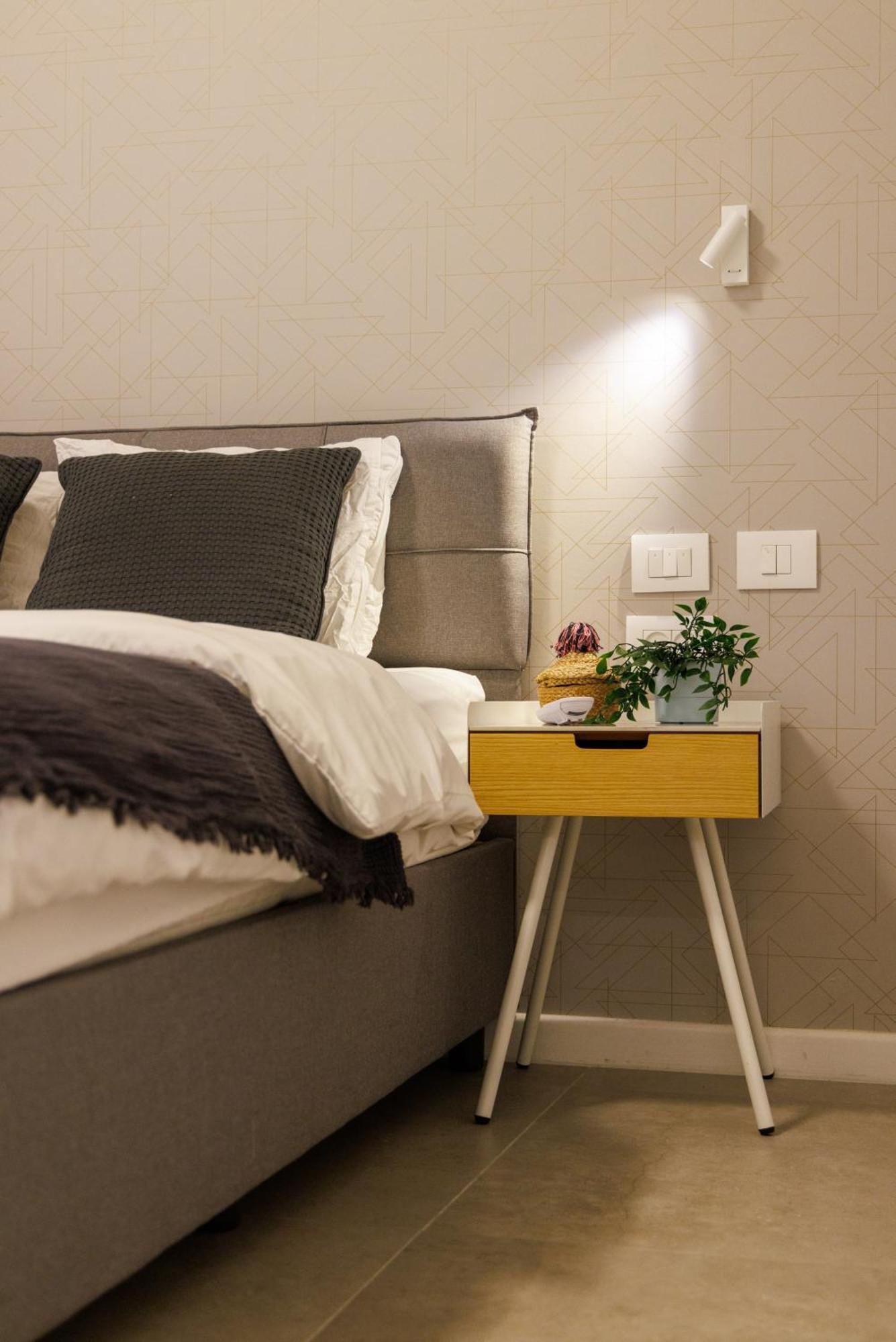 Herzl Luxury Hotel By Nimizz Tel Aviv Bagian luar foto