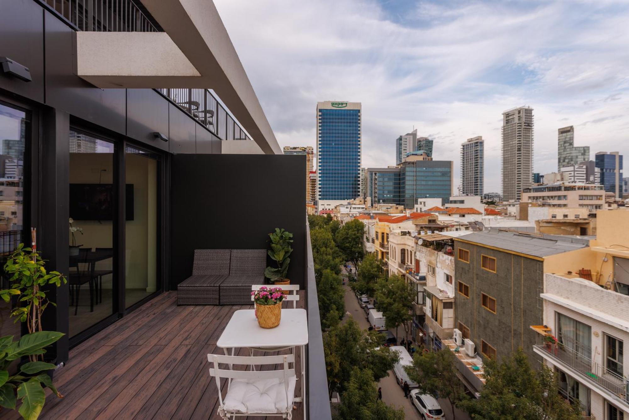Herzl Luxury Hotel By Nimizz Tel Aviv Bagian luar foto